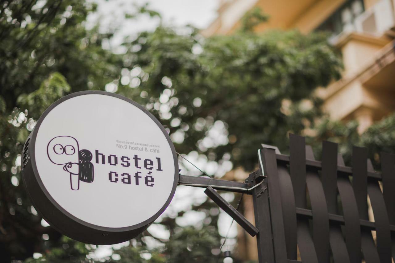 No.9 Hostel & Cafe Chiang Mai Bagian luar foto